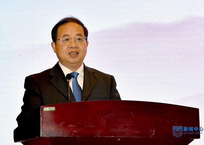 nEO_IMG_QCD_1714.jpg nEO_IMG_QCD_1714.jpg