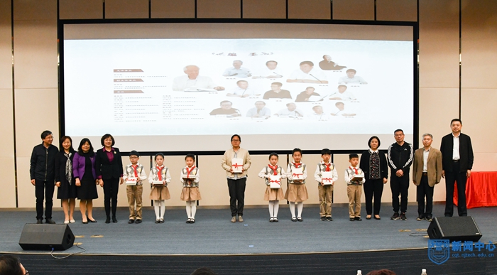 3為“小種子書屋捐贈”經典圖書.jpg 3為“小種子書屋捐贈”經典圖書.jpg