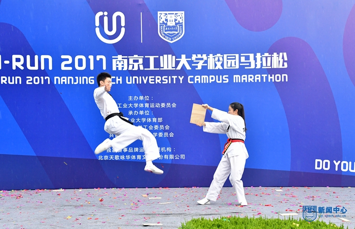 QCD_087710.jpg