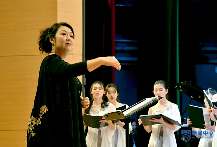 nEO_IMG_QCD_2567.jpg nEO_IMG_QCD_2567.jpg