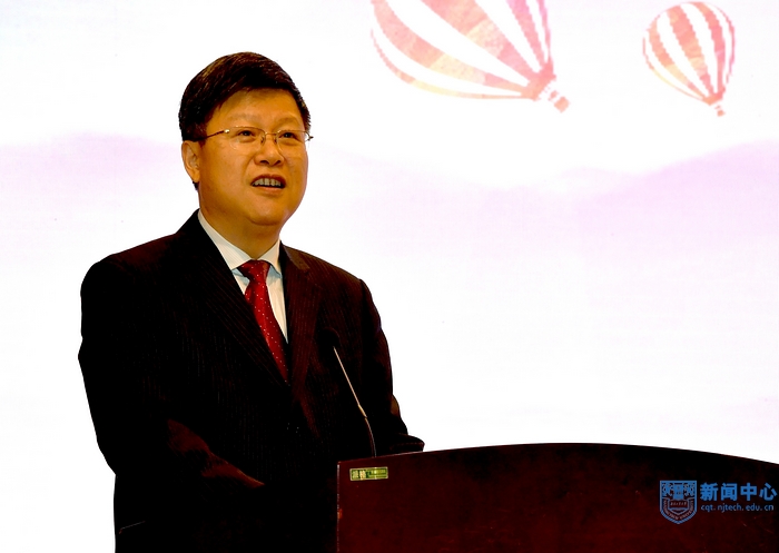 nEO_IMG_QCD_1684.jpg nEO_IMG_QCD_1684.jpg