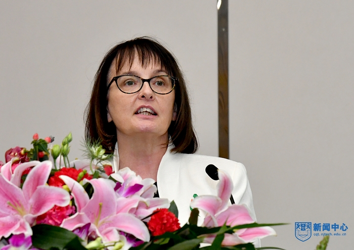 nEO_IMG_QCD_0986.jpg nEO_IMG_QCD_0986.jpg