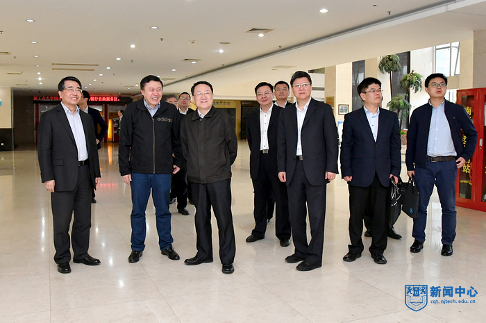 nEO_IMG_QCD_2183.jpg nEO_IMG_QCD_2183.jpg