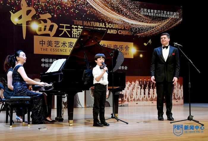 nEO_IMG_QCD_2723.jpg nEO_IMG_QCD_2723.jpg