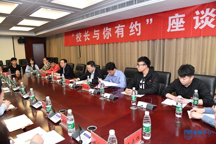 XCB_37901.jpg XCB_37901.jpg