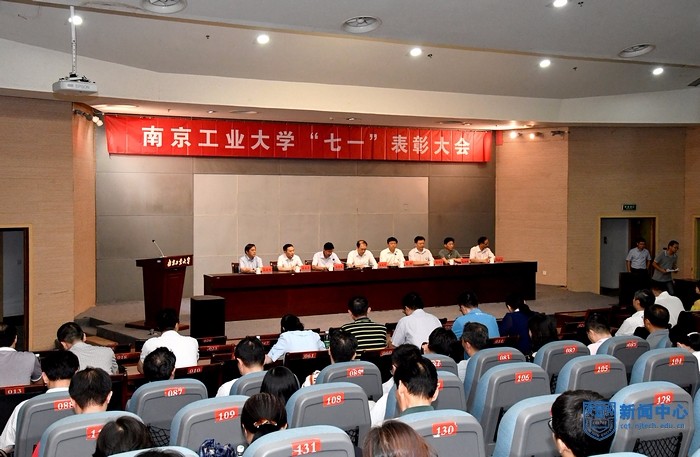 nEO_IMG_QCD_0961.jpg