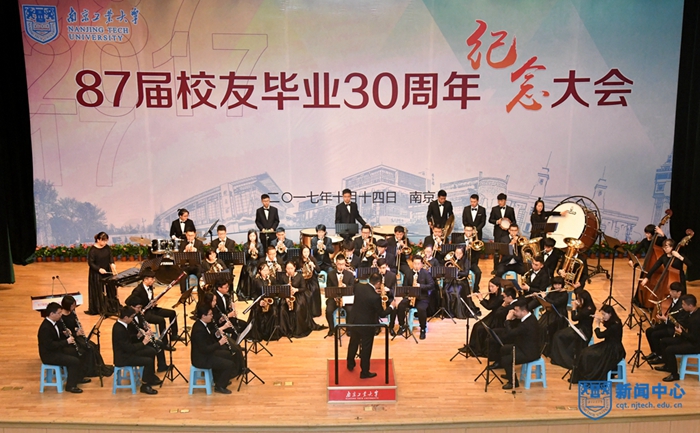 NeoQCD_028605.jpg NeoQCD_028605.jpg