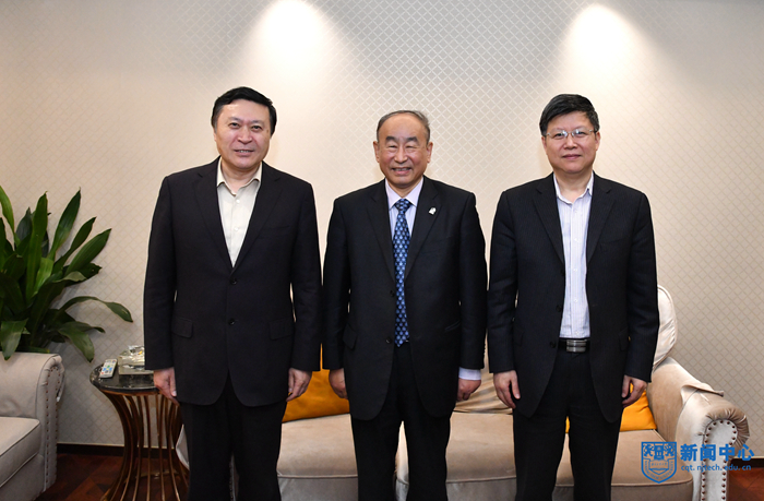 XCB_269114.jpg XCB_269114.jpg